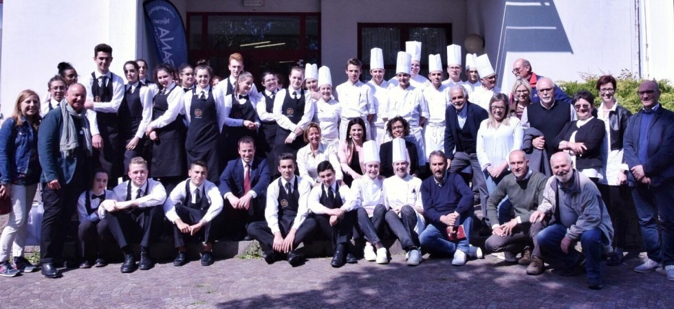 Ottanta studenti e i prodotti di 12 aziende socie della Strada del Vino per diventare "Ambasciatori del Territorio"